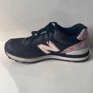 New Balance 515 women’s sneakers